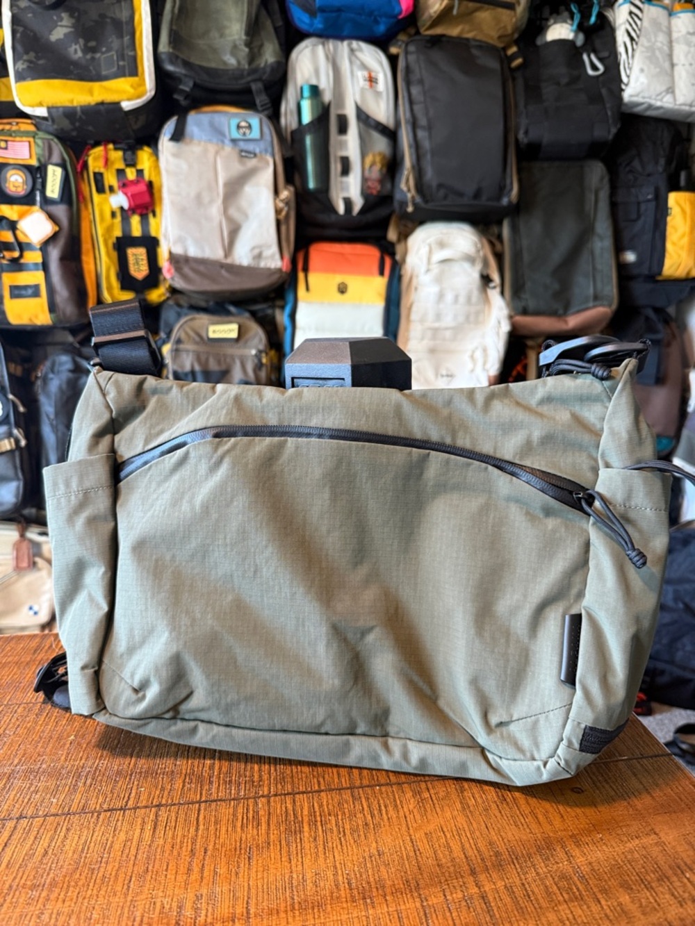 Alpaka Flight Satchel Olive Green Messenger Bag